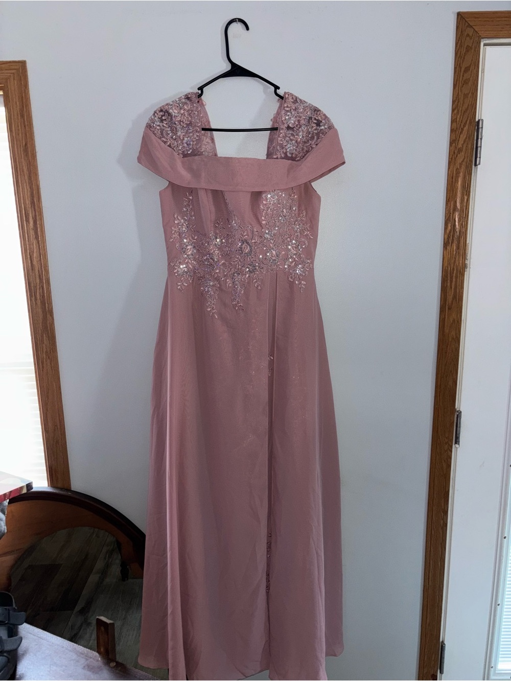 Elegant Dusty Rose Embellished Off-Shoulder Evening Dress